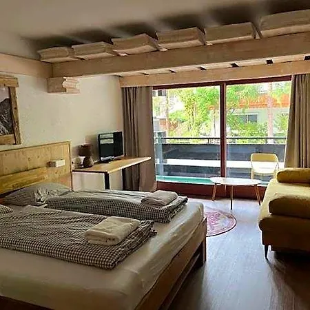 Seefeld-lodge Hotel Seefeld in Tirol